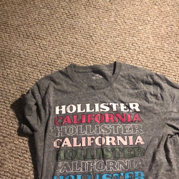 Hollister grey tee - Picture 2 of 2